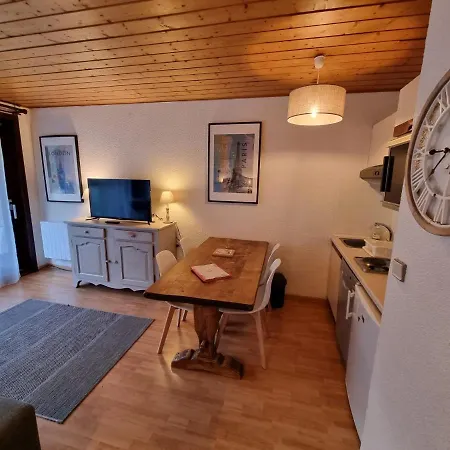 Montblanc 1 à 4 Personnes Appartement *