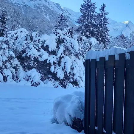 Апартаменты Montblanc 1 A 4 Personnes